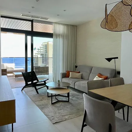 Sunset Waves Luxury 200m From The דירה בנידורם